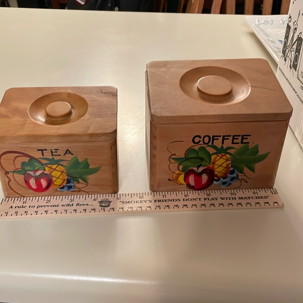 Vintage Vcageo Wooden Nesting Canisters